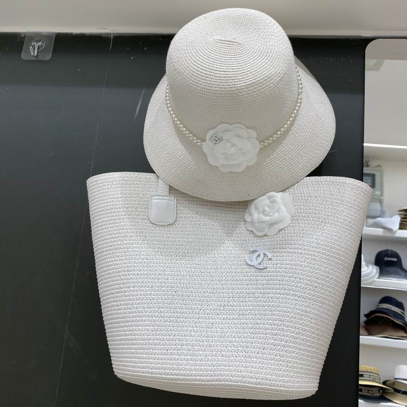 Chanel hat bag dx08